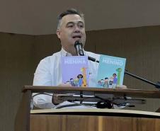 Saúde apresenta novas Cadernetas do Idoso, Crianças e Gestantes na Grande Curitiba