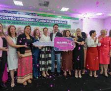 Ratinho Junior sanciona programa Recomeço e mulheres vítimas de violência receberão auxílio do Estado
