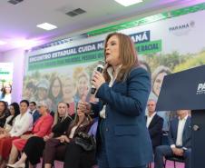 Ratinho Junior sanciona programa Recomeço e mulheres vítimas de violência receberão auxílio do Estado