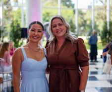 Luciana Saito Massa apresenta programas estaduais às primeiras-damas municipais