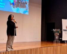 Ponta Grossa recebe 1º encontro macrorregional de capacitação sobre políticas para mulheres