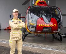Pioneirismo nas alturas: Corpo de Bombeiros tem primeira mulher piloto de helicóptero 