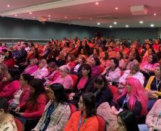 Conversa Rosa: servidoras do Estado recebem palestras sobre prevenção do câncer
