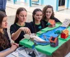 Alunas de Campo Largo levam projeto a evento nacional de empreendedorismo jovem