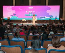 Debates sobre idosos, igualdade racial e mulheres marcam 2° dia do Cuida Mais Paraná