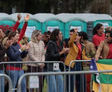 Técnica, coragem e confraternização: competição reúne bombeiras de todo o país