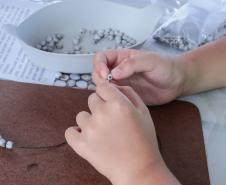 Oficinas de artesanato movimentam o Litoral durante o Verão Maior Paraná