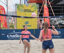 Torneio Elas por Elas leva protagonismo feminino ao futevôlei nas areias de Caiobá
