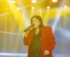Roberta Miranda e Raça Negra transformam Pontal do Paraná em palco de grandes emoções