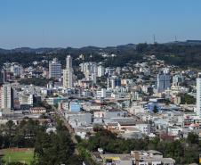 Mulheres vítimas de violência já recebem auxílio financeiro pelo Programa Recomeço