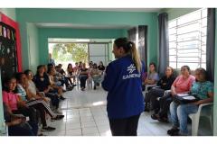Com apoio da Sanepar, mulheres de União da Vitória fazem sabão ecológico