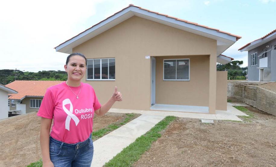 Paraná prioriza mulheres em projetos habitacionais
