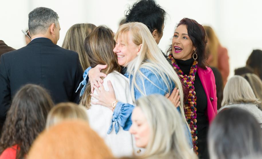 Para fortalecer políticas públicas, Estado lança Caravana Paraná Unido Pelas Mulheres