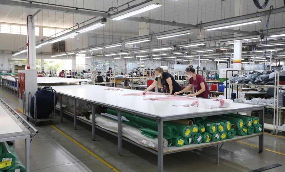 Paraná lidera criação de empregos para mulheres via rede Sine no 1º semestre