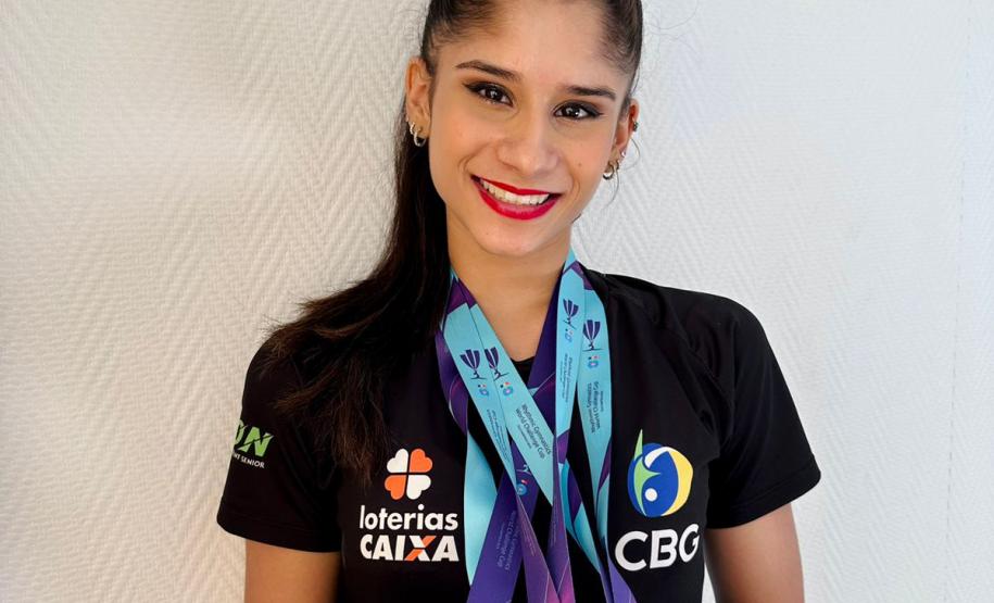 Copa do Mundo de Ginástica rítmica na Romênia. Na foto, Nicole Pircio. Foto: Divulgação/CBG