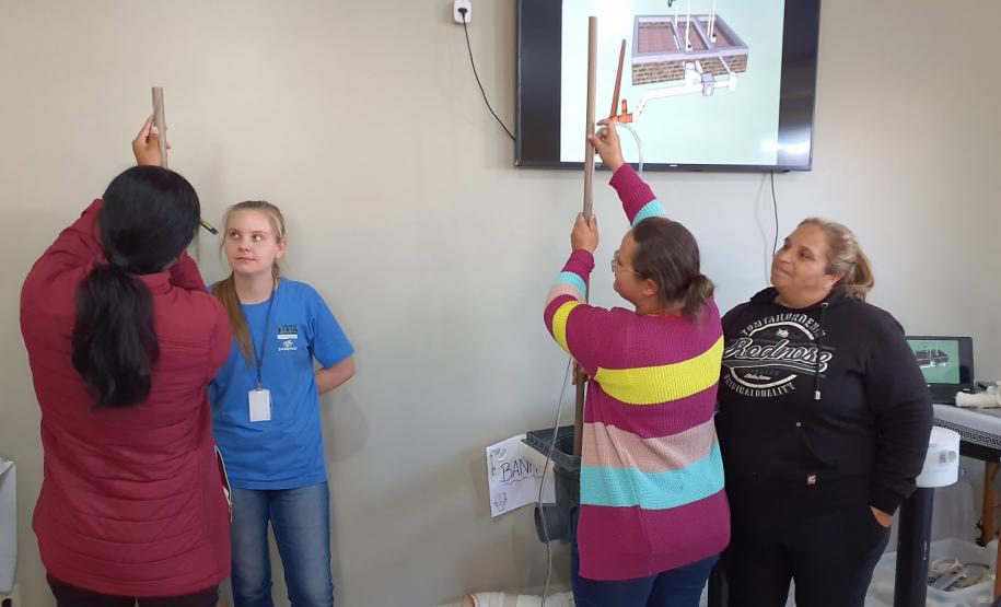 Sanepar forma nova turma de mulheres em curso de manutenção hidrossanitária