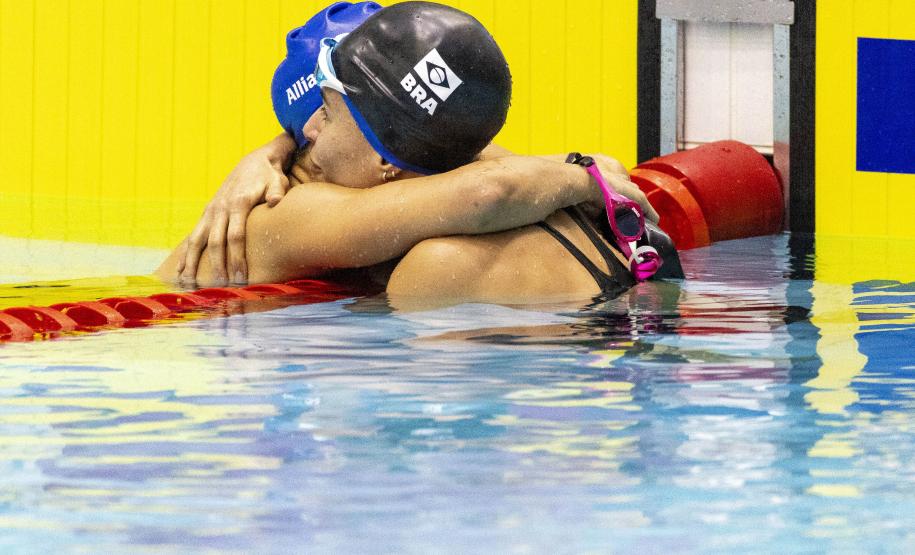 Bolsistas Débora e Beatriz fazem dobradinha no Mundial e se preparam para Paris 2024