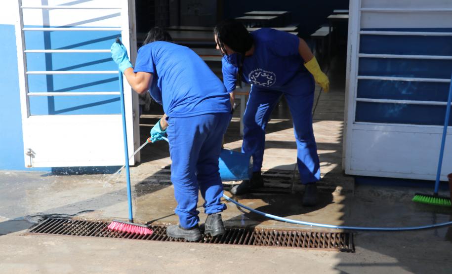 Programa de reparos e limpeza nas escolas promove reinserção de mulheres apenadas