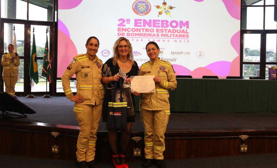 Encontro estadual de bombeiras discute atuação das mulheres nas forças de segurança