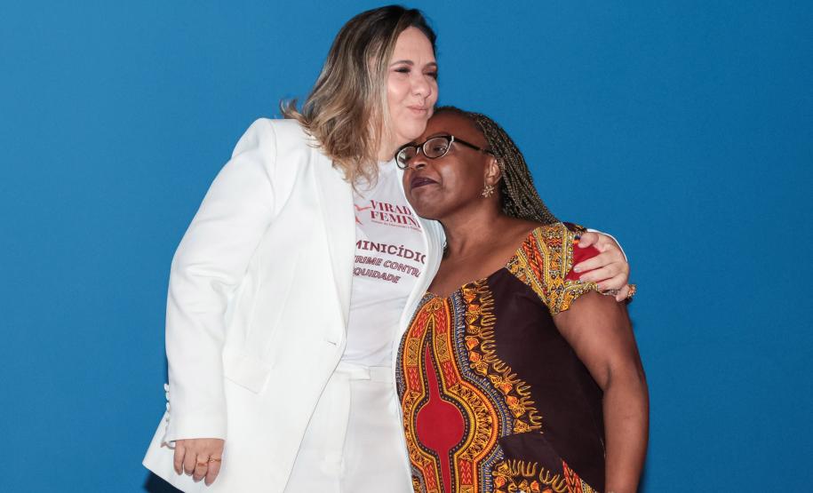 Governo promove qualificação para o desenvolvimento de políticas para mulheres