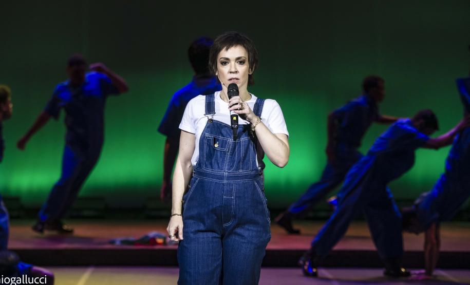 Fenômeno de público e crítica, “Elis, A Musical” chega em Curitiba para celebrar dez anos de sucesso