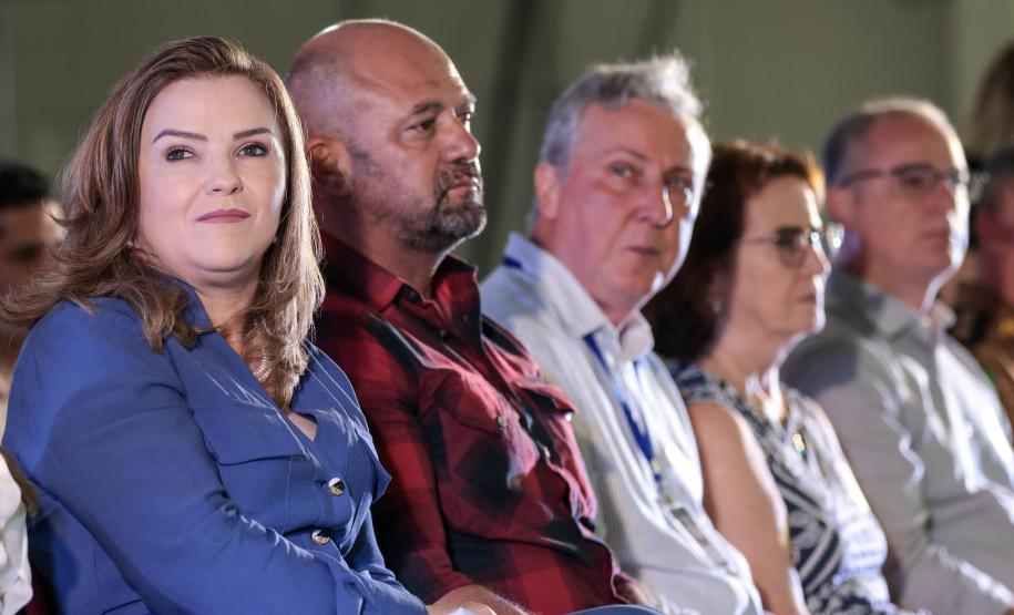 Caravana Paraná Unido pelas Mulheres e Mulher Segura unem forças em Paranavaí