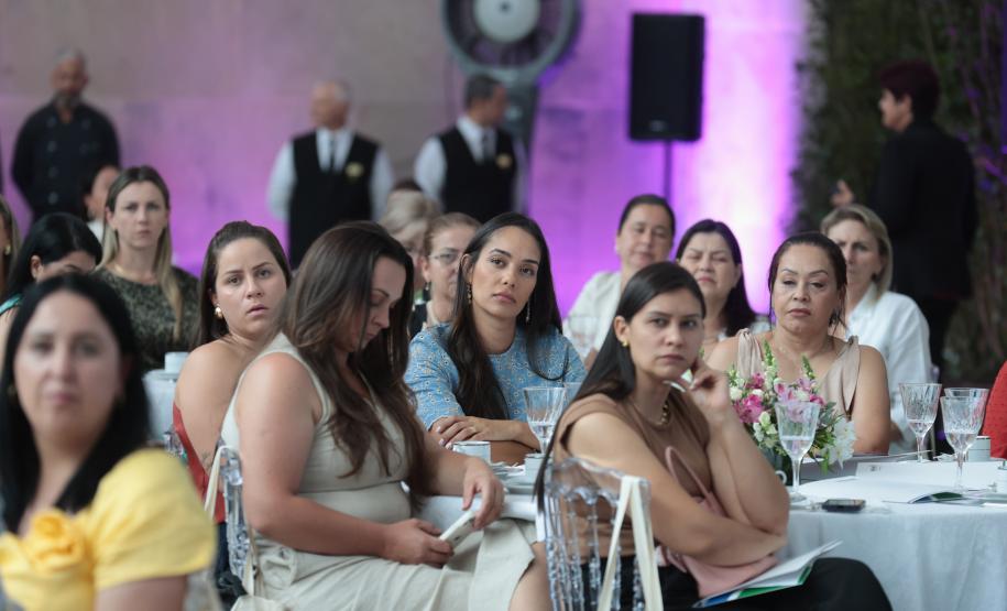 Encontro com 130 primeiras-damas fortalece diálogo entre Estado e municípios