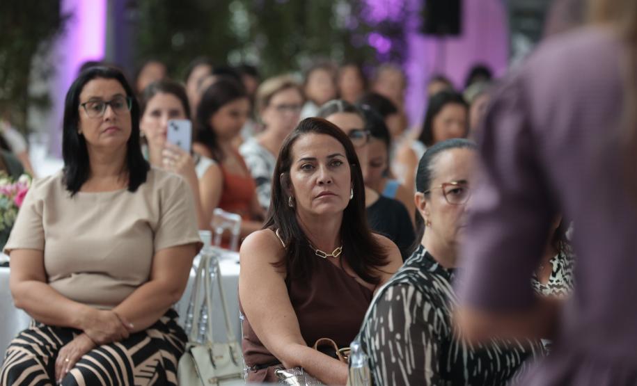 Encontro com 130 primeiras-damas fortalece diálogo entre Estado e municípios
