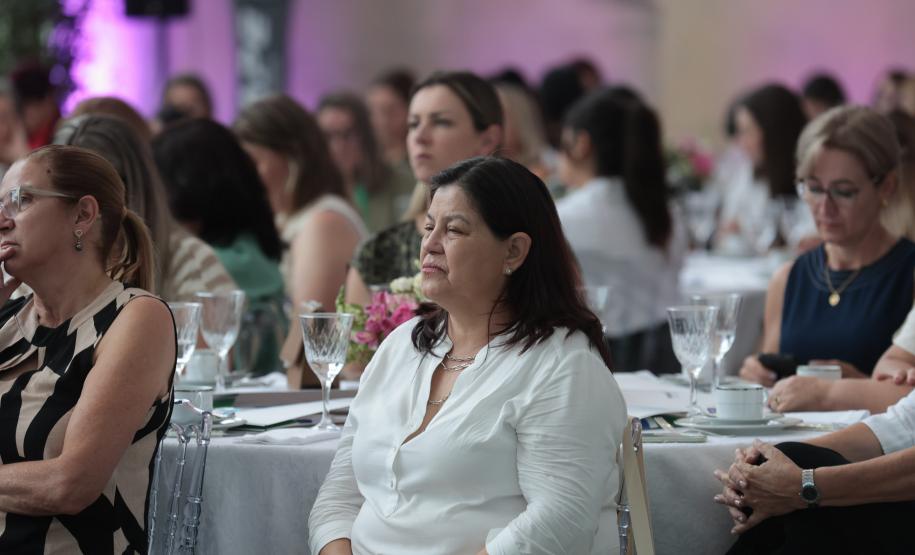 Encontro com 130 primeiras-damas fortalece diálogo entre Estado e municípios