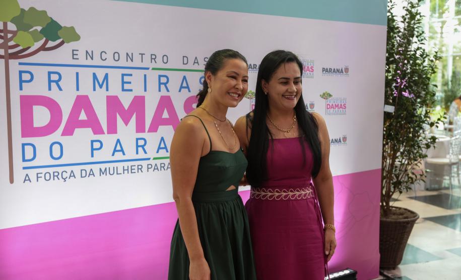 Encontro com 130 primeiras-damas fortalece diálogo entre Estado e municípios