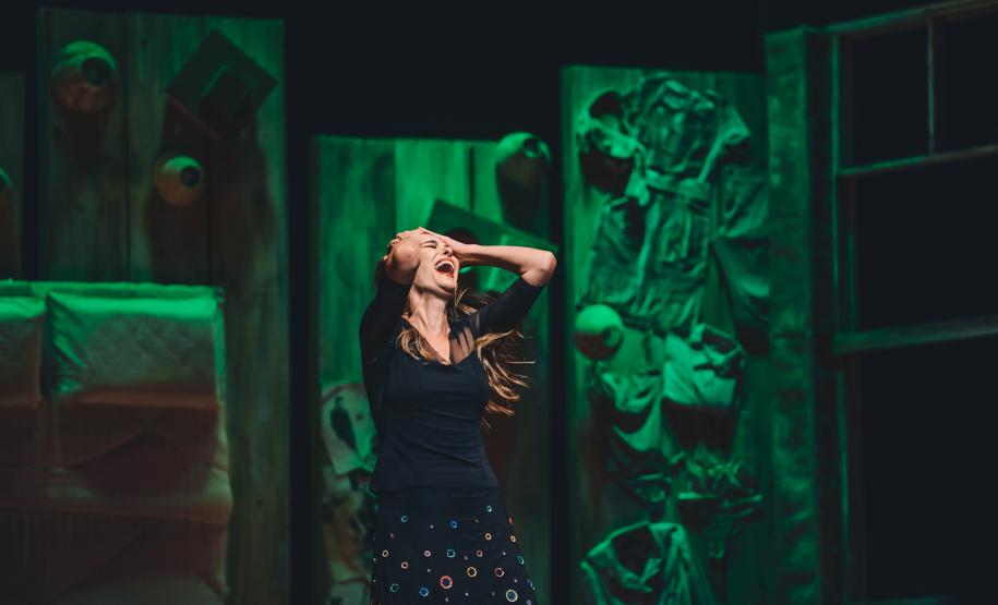 Mônica Martelli e “Minha Vida em Marte”