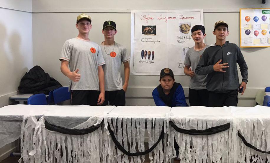 Equidade racial: 23 escolas recebem o Selo ERER Enedina Alves Marques do Governo