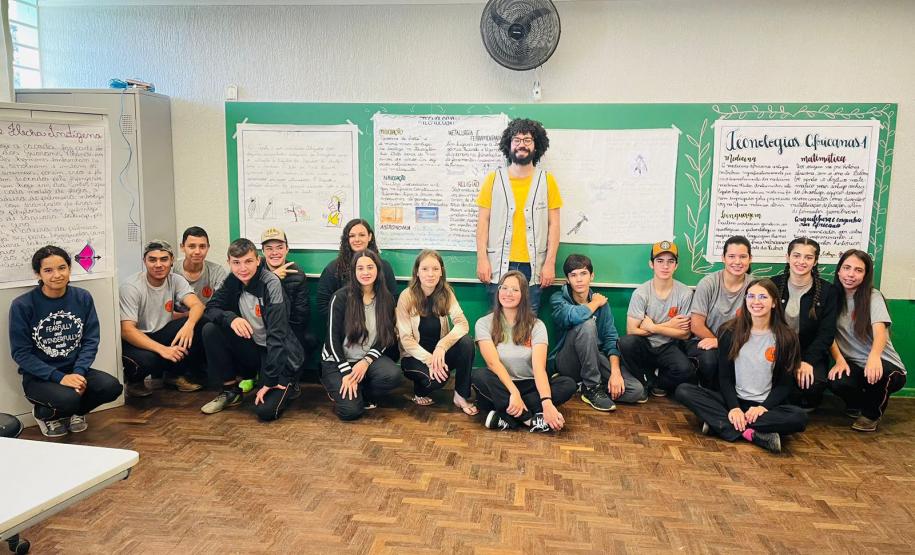 Equidade racial: 23 escolas recebem o Selo ERER Enedina Alves Marques do Governo