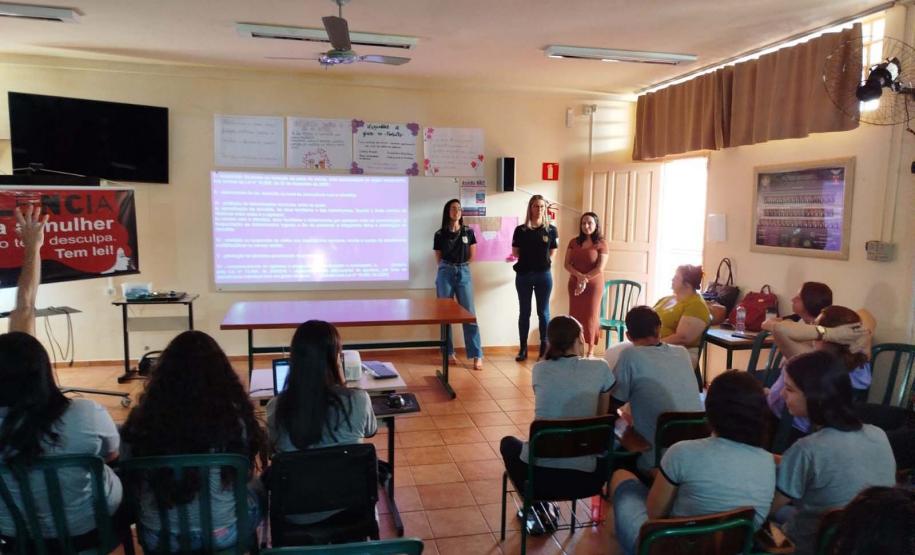 PCPR realiza mais de 80 ações educativas durante o mês da mulher em todo o Paraná
