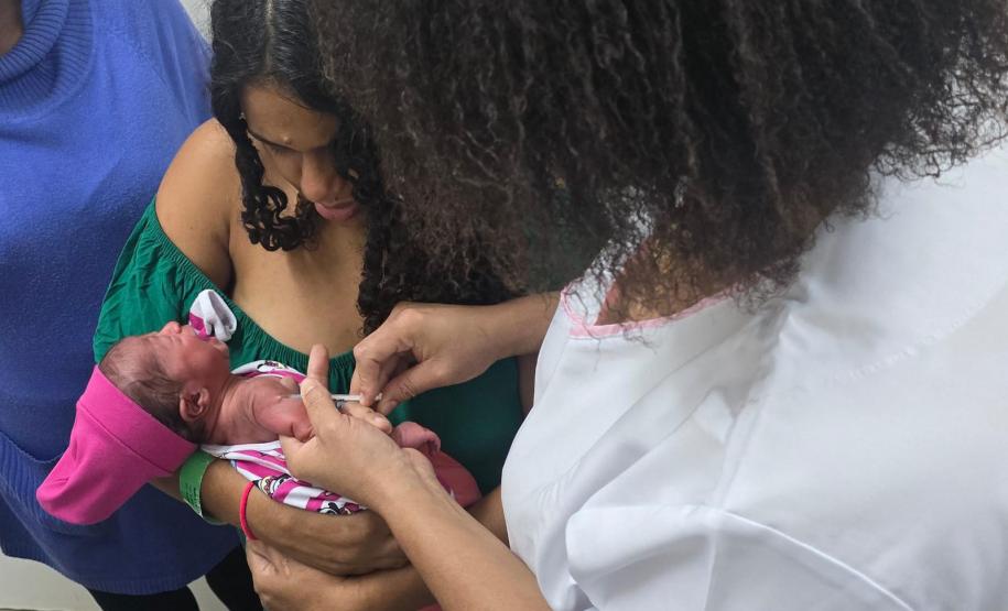 Maternidade do HU de Londrina inicia vacinação da BCG nos recém-nascidos