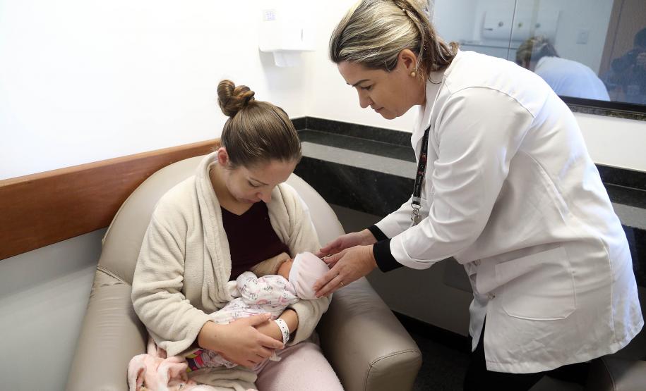 Destaque nacional em pré-natal, Paraná cuida das mães desde o começo dessa fase da vida