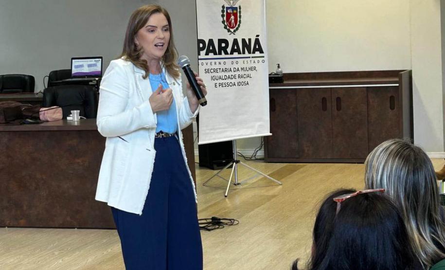 Capacitações do Estado incentivam cidades a investirem nas políticas para mulheres