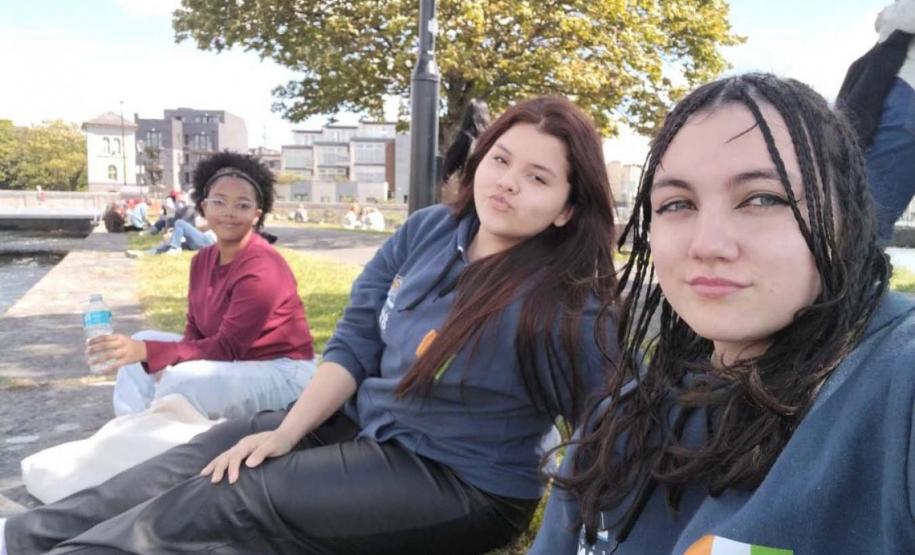 Da zona rural de Palmas para a Irlanda: Luiza Damaratt sonha mais alto após o intercâmbio