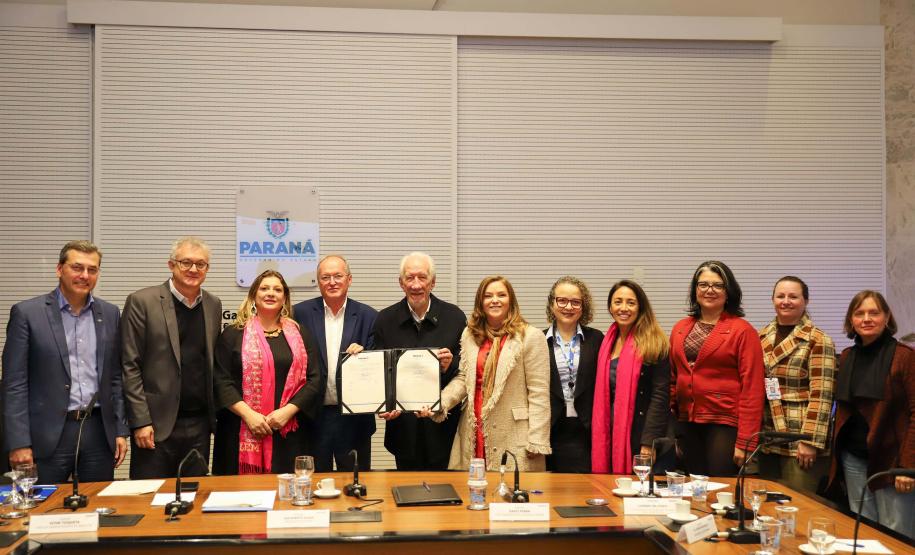 Parceria com Sebrae/PR vai difundir selo de combate à violência contra mulheres