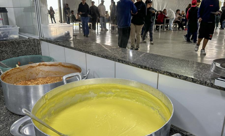 Do curso à prática: merendeiras do Paraná levam novas técnicas e receitas para as escolas