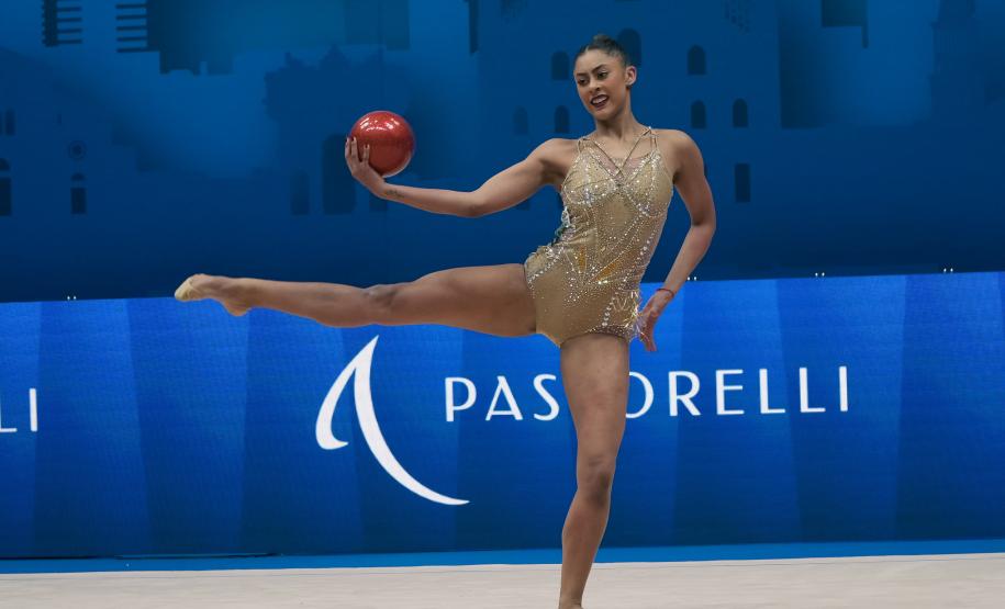 Paranaense Babi conquista melhor resultado da história do Brasil no Mundial de Ginástica Rítmica