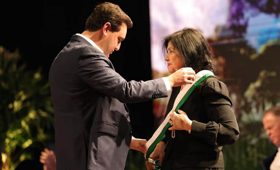 Pesquisadora Mariangela Hungria recebe a Ordem do Pinheiro, maior comenda do Paraná