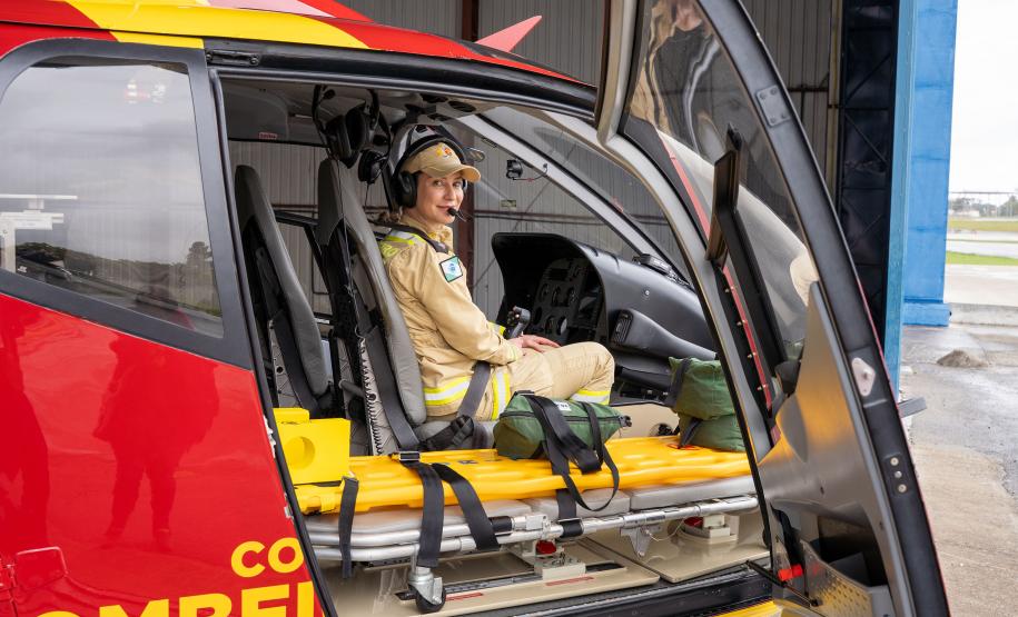 Pioneirismo nas alturas: Corpo de Bombeiros tem primeira mulher piloto de helicóptero