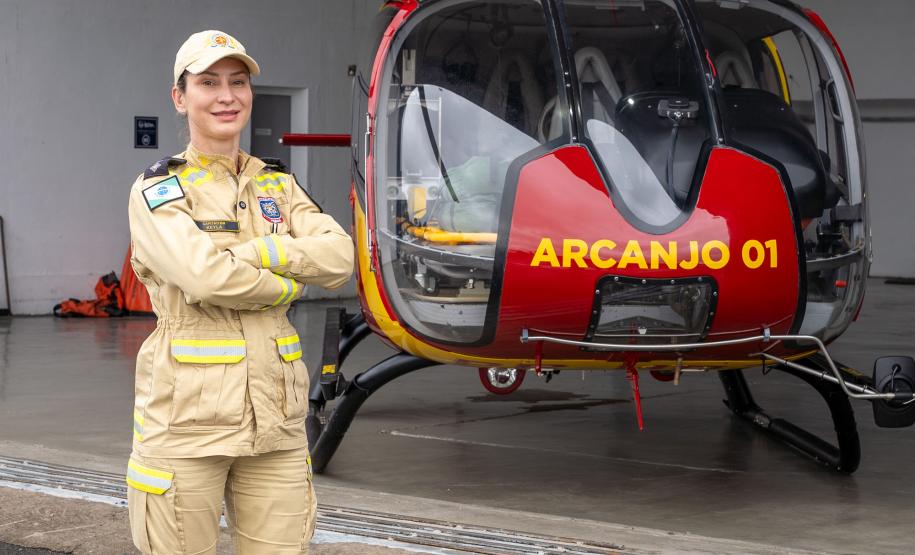 Pioneirismo nas alturas: Corpo de Bombeiros tem primeira mulher piloto de helicóptero
