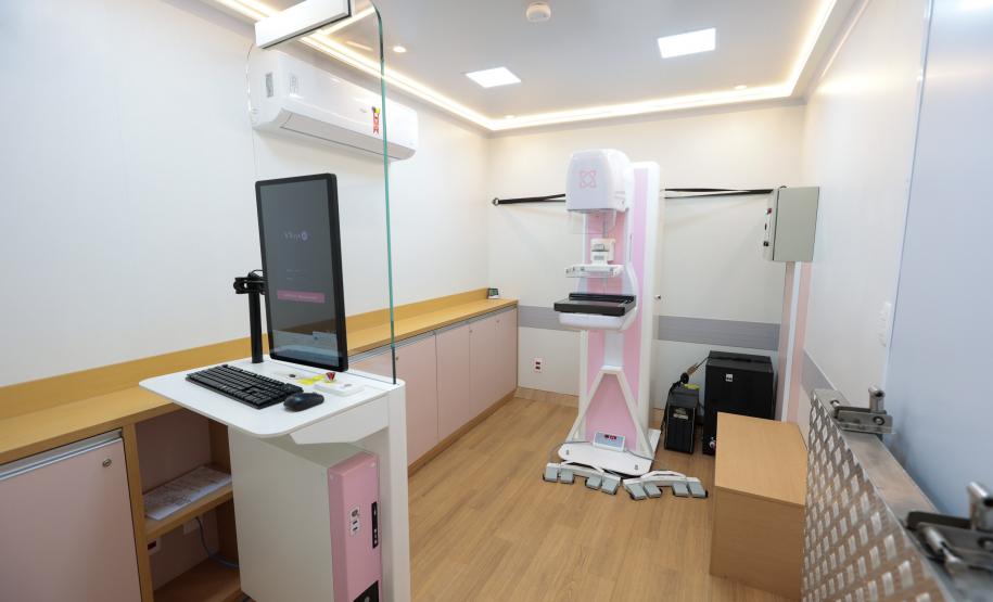 Carreta Saúde da Mulher passa a fazer mamografia em mulheres de 40 a 74 anos
