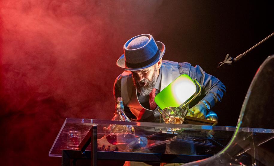 53º Fenata terá peça com Denise Stoklos e programação diversa de 9 a 13 de novembro