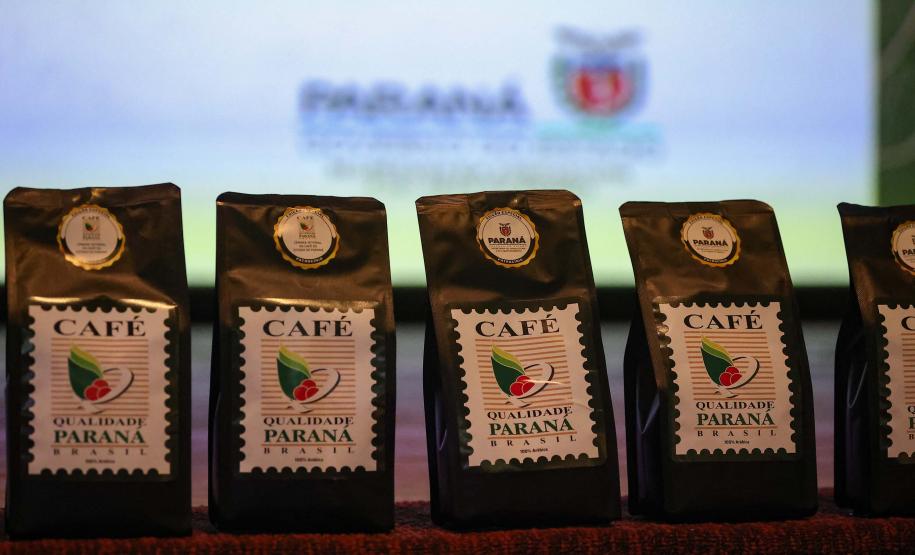 Produtoras de Apucarana e Pinhalão vencem o Concurso Café Qualidade 2025