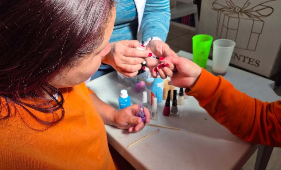 Educação abre seleção de professores para cursos do Programa Mulheres Mil em cinco municípios