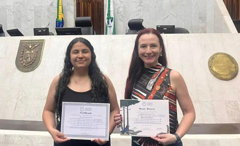 Proposta de estudante da rede estadual vira lei e implementa programa permanente de orientação vocacional no Paraná