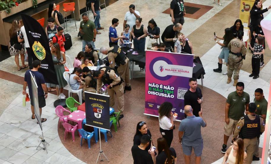 Sinal silencioso que salva vidas é divulgado em ação da Segurança Pública no Mês da Mulher